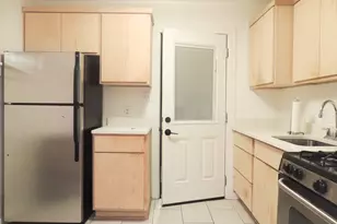 1307 Deloney St, Austin, TX 78721 - Photo 29