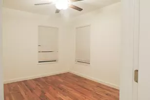 1307 Deloney St, Austin, TX 78721 - Photo 21