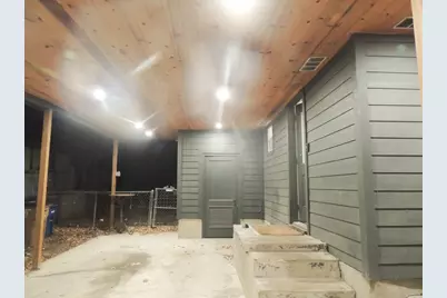 1307 Deloney Street, Austin, TX 78721 - Photo 11