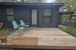 1307 Deloney St, Austin, TX 78721 - Photo 7