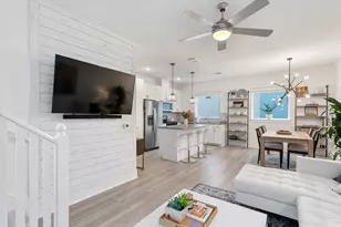 2827 Manor Rd, Austin, TX 78722 - Photo 3