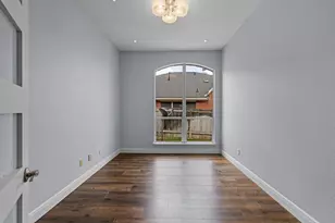 911 Indian Run Dr, Pflugerville, TX 78660 - Photo 29