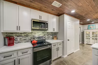 1170 Private Road 3241, Lincoln, TX 78948 - Photo 9