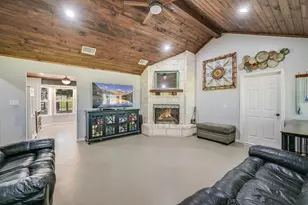 1170 Private Rd 3241, Lincoln, TX 78948 - Photo 7