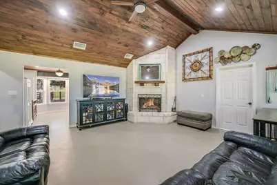 1170 Private Road 3241, Lincoln, TX 78948 - Photo 7
