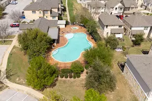 2101 Town Centre Dr, Round Rock, TX 78664 - Photo 33