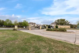2101 Town Centre Dr, Round Rock, TX 78664 - Photo 37