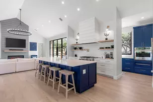 243 Emerald Point Cv, Driftwood, TX 78619 - Photo 13