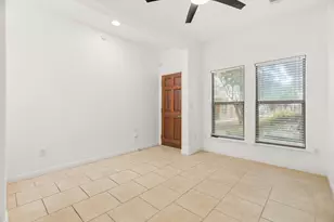 1115 Kinney Ave, Austin, TX 78704 - Photo 11