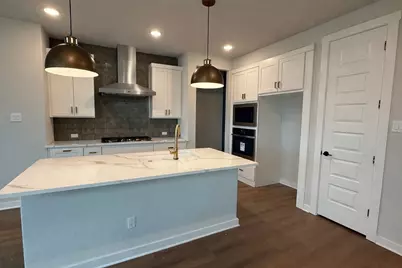 204 Bloomington Loop, Hutto, TX 78634 - Photo 3