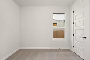 204 Bloomington Loop, Hutto, TX 78634 - Photo 29