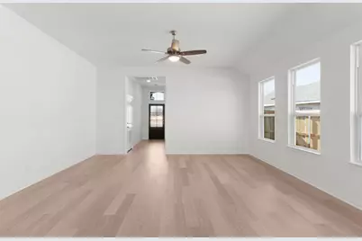 25641 Flora Bella Lane, Elgin, TX 78621 - Photo 5