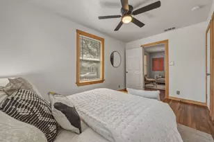 4806 Santa Anna St, Austin, TX 78721 - Photo 15