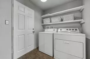 4806 Santa Anna St, Austin, TX 78721 - Photo 29