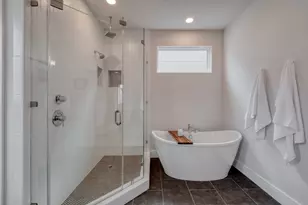 5002 E Pecan Springs Rd, Austin, TX 78723 - Photo 23