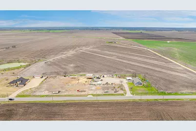 1151 County Road 394, Hutto, TX 78634 - Photo 15