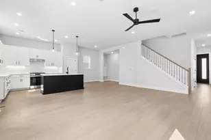 1019 Lucinda Williams Dr, Austin, TX 78744 - Photo 3