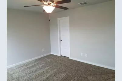 166 Lakeview Court, Kyle, TX 78640 - Photo 5