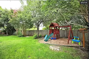 1837 Maize Bend Dr, Austin, TX 78727 - Photo 15