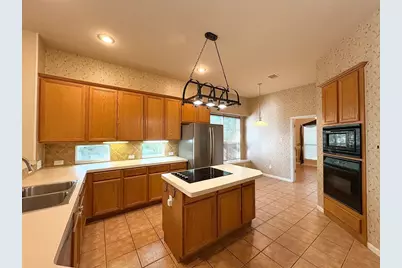1837 Maize Bend Drive, Austin, TX 78727 - Photo 3