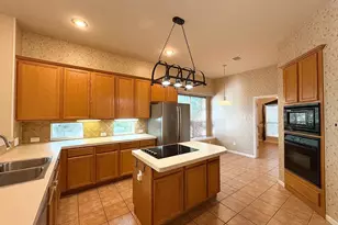 1837 Maize Bend Dr, Austin, TX 78727 - Photo 3