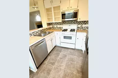 5934 Kevin Kelly Place, Austin, TX 78727 - Photo 5