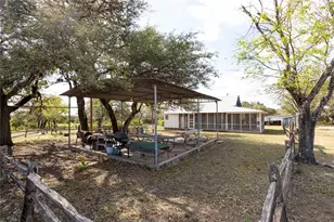 9939 Co Rd 404, Spicewood, TX 78669 - Photo 27