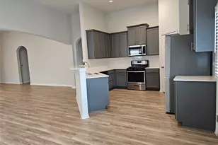 10220 Laurie Ln, Austin, TX 78747 - Photo 5