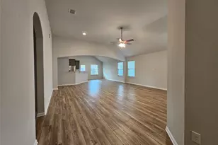 10220 Laurie Ln, Austin, TX 78747 - Photo 3