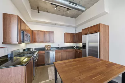 800 W 5th Street #906, Austin, TX 78703 - Photo 11