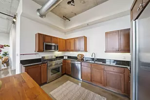 800 W 5th St, Austin, TX 78703 - Photo 13