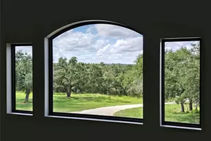 330 Live Oak Hills Ct, San Marcos, TX 78666 - Photo 17