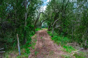 330 Live Oak Hills Ct, San Marcos, TX 78666 - Photo 21