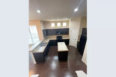 118 Creekside Villa Drive, Kyle, TX 78640 - Photo 5