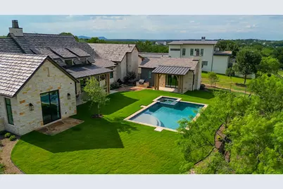 816 The Trails Parkway, Horseshoe Bay, TX 78657 - Photo 25