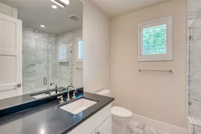 816 The Trails Parkway, Horseshoe Bay, TX 78657 - Photo 23