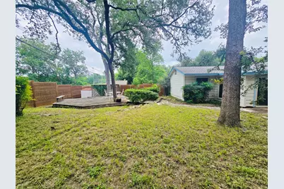1704 Parkside Lane, Austin, TX 78745 - Photo 33