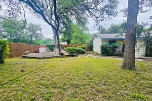 1704 Parkside Ln, Austin, TX 78745 - Photo 33