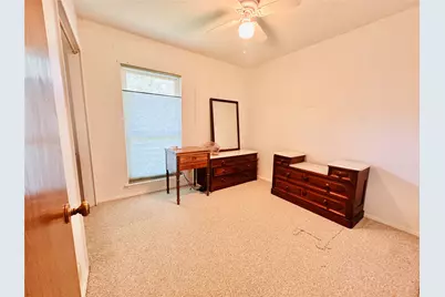 1704 Parkside Lane, Austin, TX 78745 - Photo 11