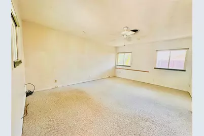 1704 Parkside Lane, Austin, TX 78745 - Photo 21