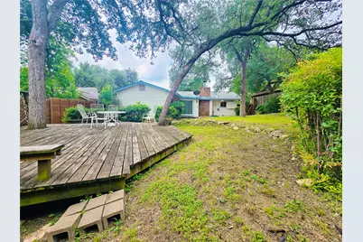 1704 Parkside Lane, Austin, TX 78745 - Photo 35