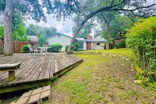 1704 Parkside Ln, Austin, TX 78745 - Photo 35