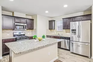 10604 Menominee Falls Ln, Austin, TX 78754 - Photo 5
