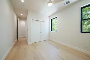 6315 Del Monte Rd, Austin, TX 78741 - Photo 11