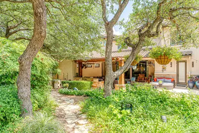 3 Applegreen Court, The Hills, TX 78738 - Photo 37