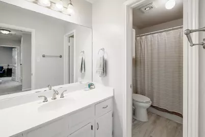 9006 Frostwood Trail, Austin, TX 78729 - Photo 21