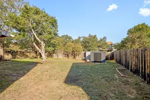 9006 Frostwood Trail, Austin, TX 78729 - Photo 29