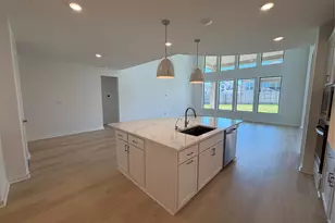 101 Gibbs Dr, Liberty Hill, TX 78642 - Photo 9