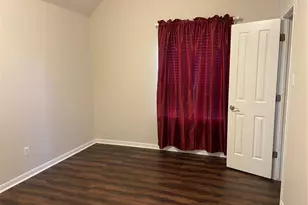 8811 Glen Canyon Dr, Round Rock, TX 78681 - Photo 13