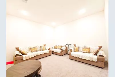 627 Pheasant Hill Lane, Georgetown, TX 78628 - Photo 17